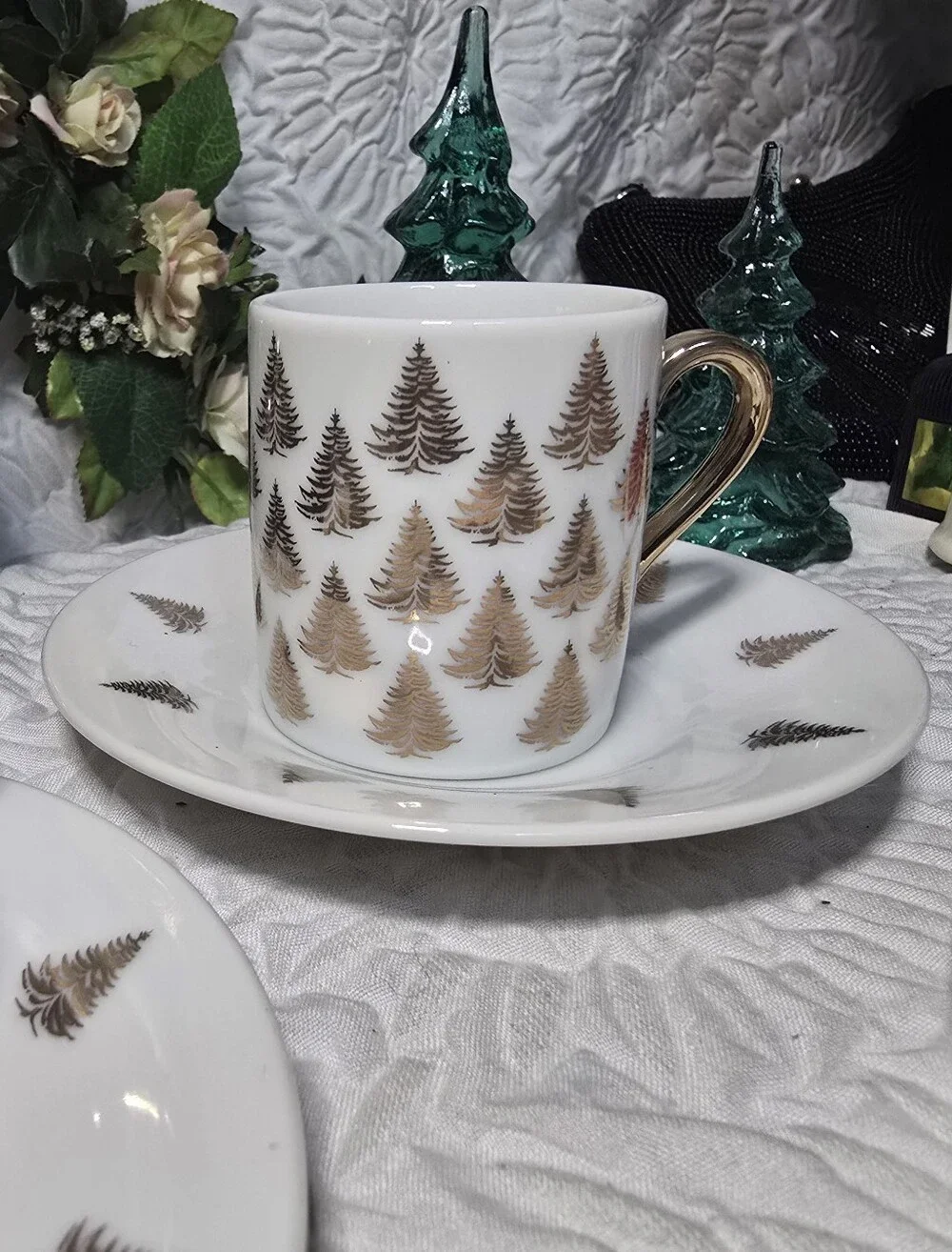 Vintage Centurion Collection Gold Christmas Tree Espresso Cups & Saucers - 8pc